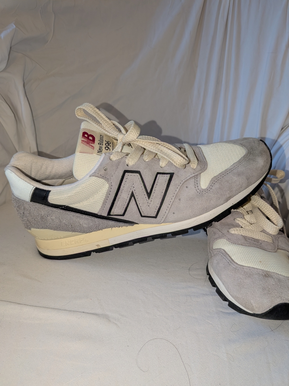 Made In USA New Balance Men’s Gray & Cream 996 Retro Runner Teddy Santis